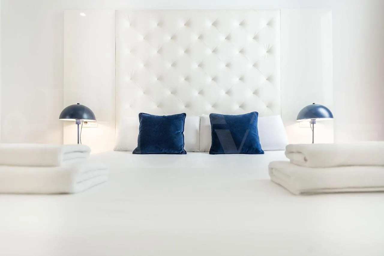 Spacious Apartment By Picasso Museum By Rems Malaga